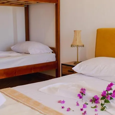 Leon Bed and Breakfast