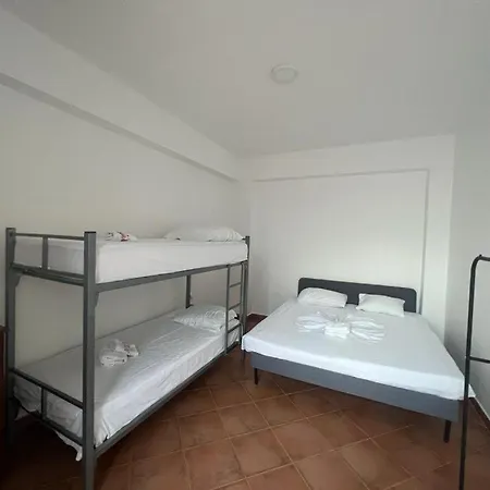 Leon Bed and Breakfast