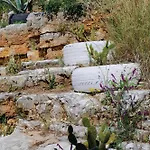 Bed and Breakfast Leon Σαράντα