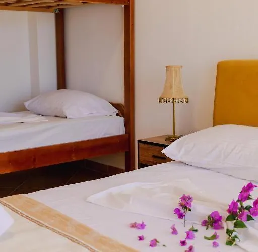 Leon Alojamento de Acomodação e Pequeno-almoço