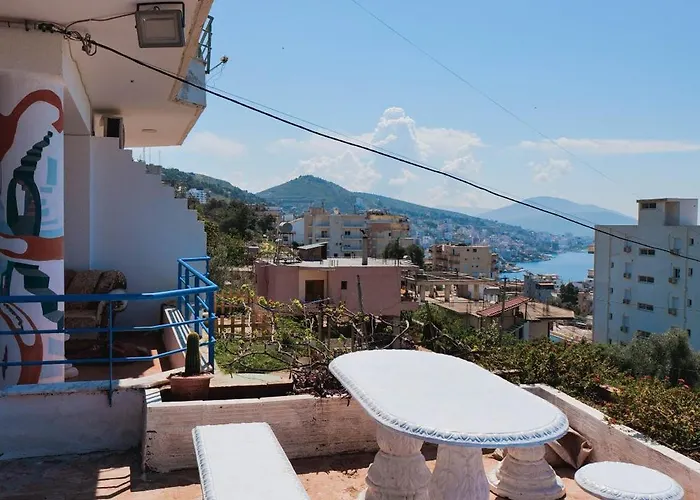 Leon 3* Sarandë